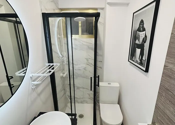 Guesthouse - Salle De Bain Et Cuisine Partagees * Salou