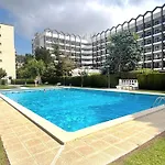 Konukevi Salou Guesthouse Salou